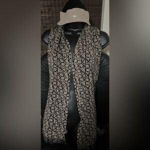 2pc Calvin Klein Women Scarf and Beanie